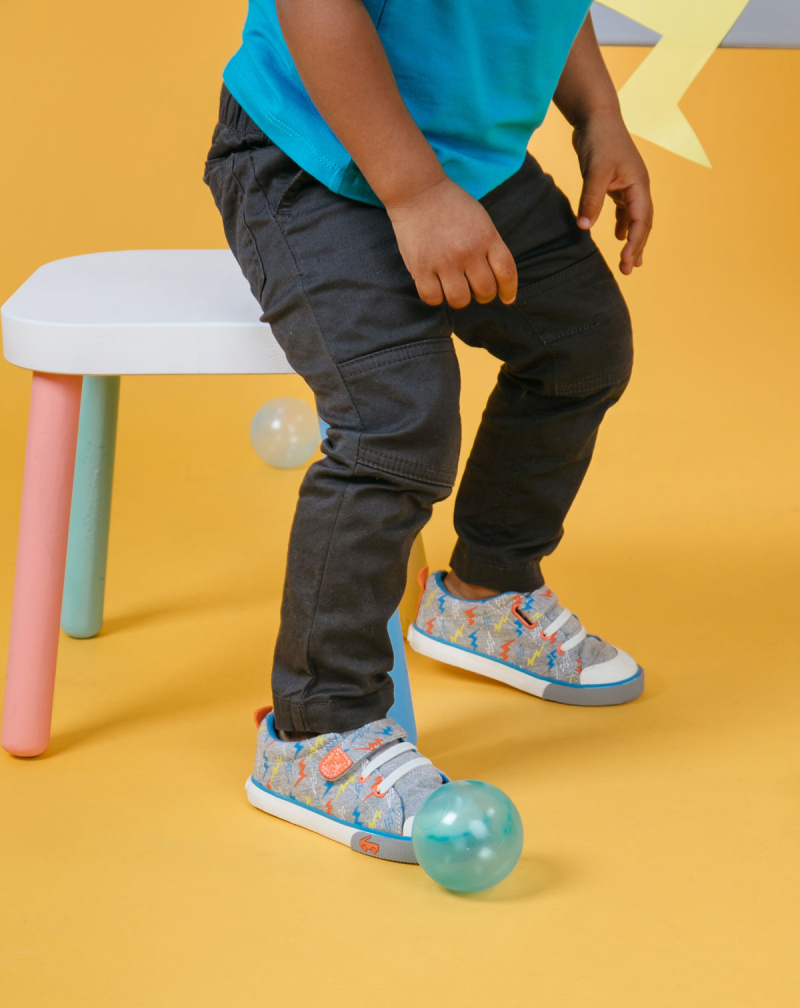 dressing the babe: sneakers (+ a sale!) / via oh joy!